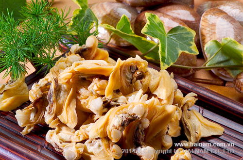 Cooked Yellow clam Meat<br />Latin name: Paphia undulata<br />Size:  300-500 Pcs/kg  ; 500-800 Pcs/kg<br />      ;800-1000 Pcs/kg; 1000 Pcs Up/kg